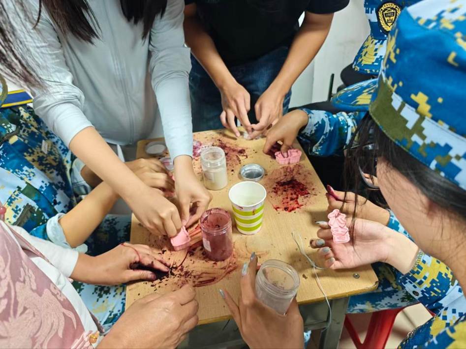 图片8 图片8
